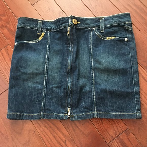 Marithe Francois Girbaud Dresses & Skirts - Vintage Marithe Francois Girbaud Mini Jean Skirt.